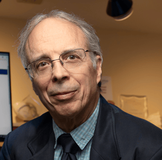 90xgQ3NeSMa01iYSSpvH_Russo Publicity Headshot Photo 1 210913.Ethan-Russo-7-transformed