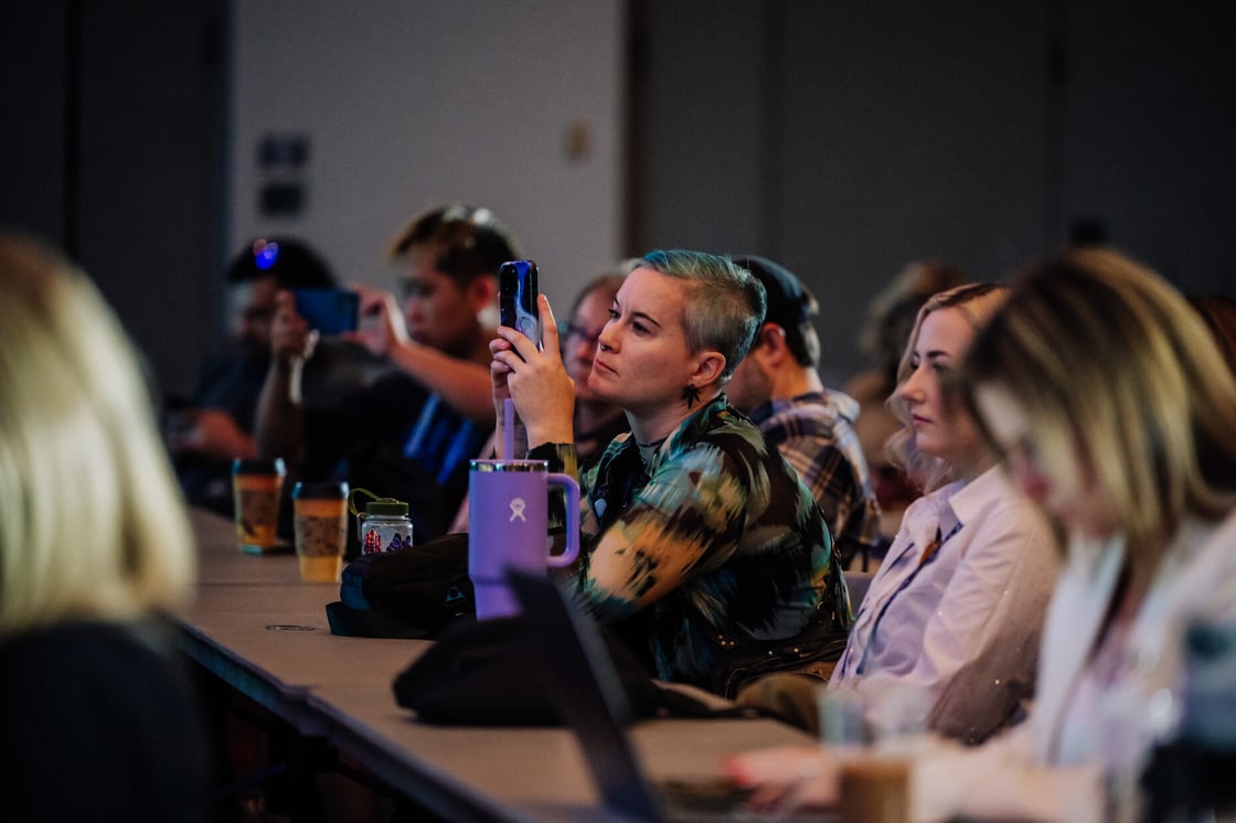 Attendees at MJBizCon 2024 listen intently as session speakers offer expertise from their dealings in the cannabis space. (Photo by Capshur for MJBizDaily/Emerald)